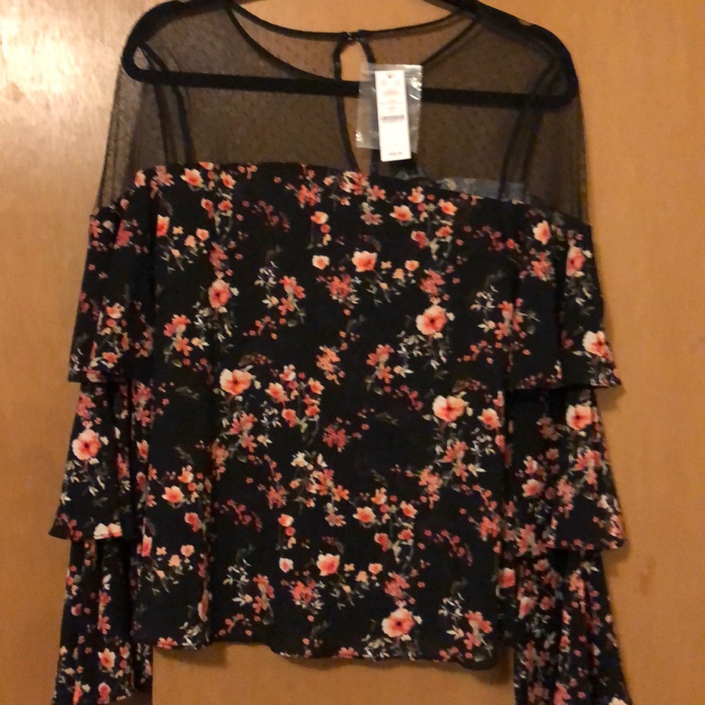 White House Black Market Top